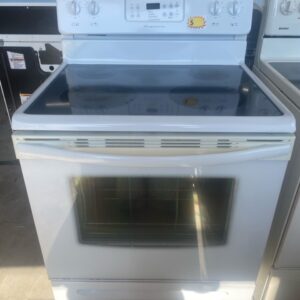 Frigidaire 30-inch freestanding electric range