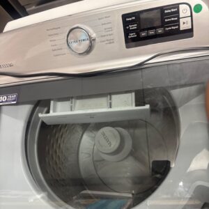 Maytag Washer, Durable Everyday Laundry (Item #1416)