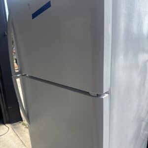 Frigidaire Top-Freezer Fridge - Unit T07-046-26