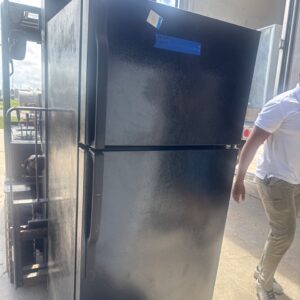 GE appliances top freezer bottom refrigerator