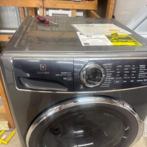 Electrolux ELFW7637AT Front-Load Washer (Item #1057)